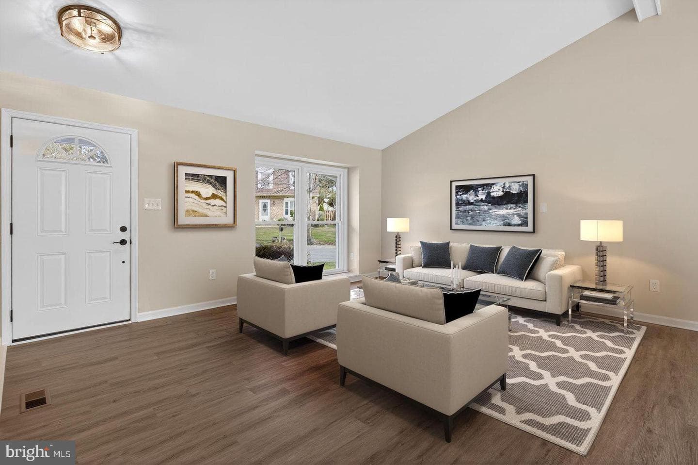 19031 McFarlin Drive photo 8