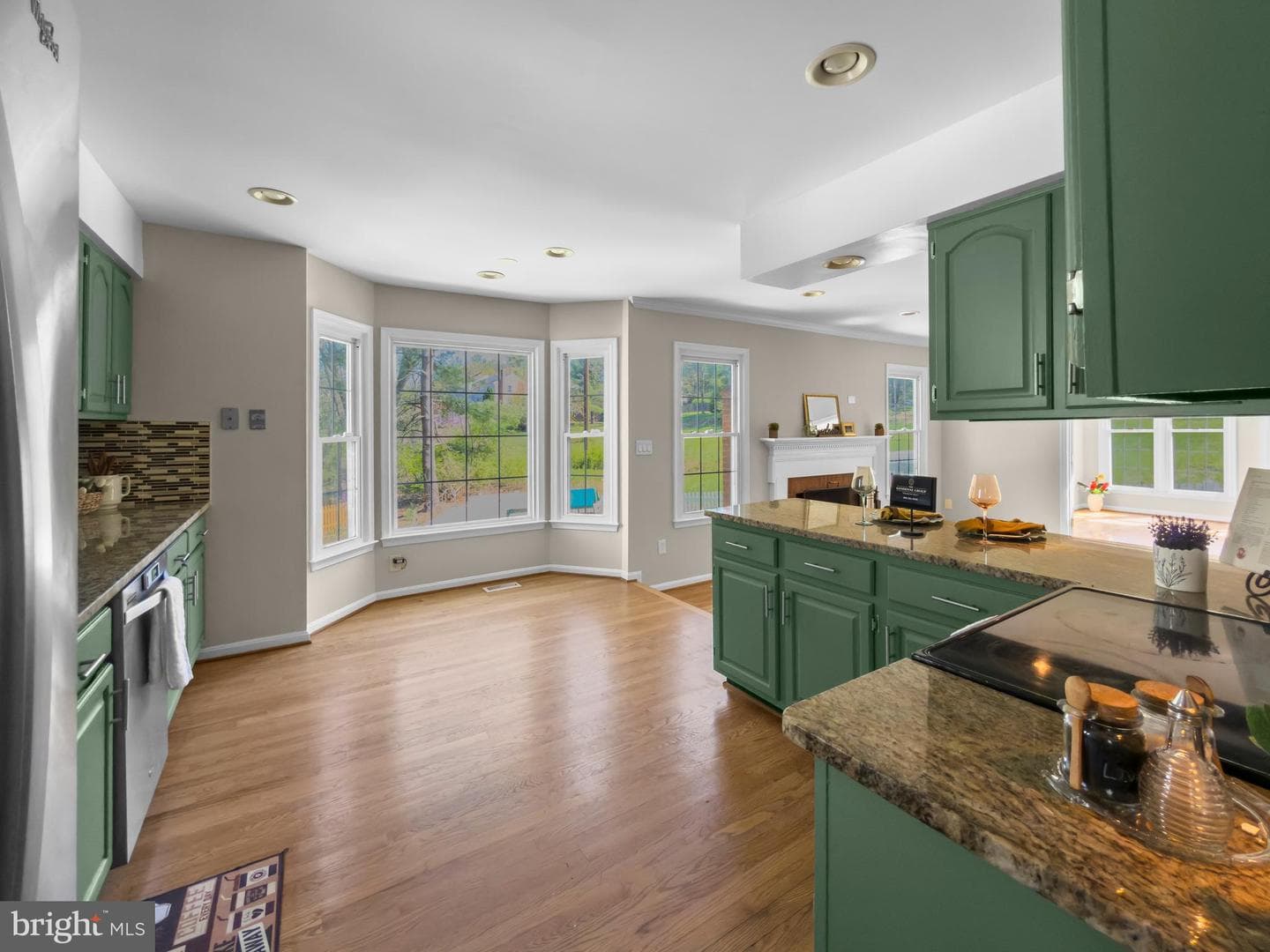 700 Beacon Hill Terrace photo 13