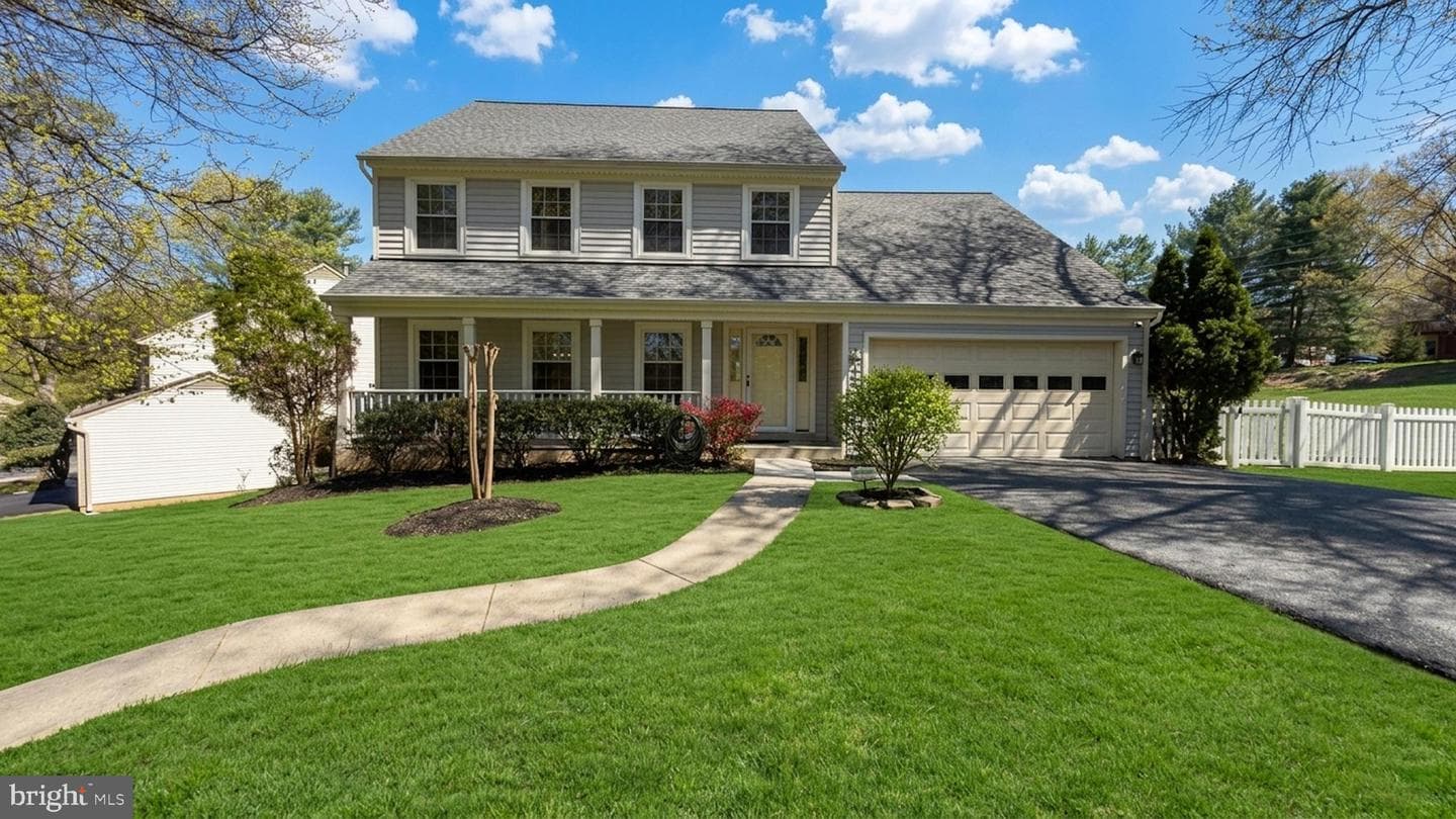 700 Beacon Hill Terrace photo 2