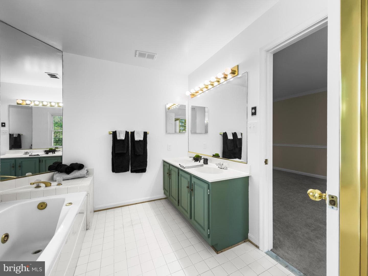700 Beacon Hill Terrace photo 56