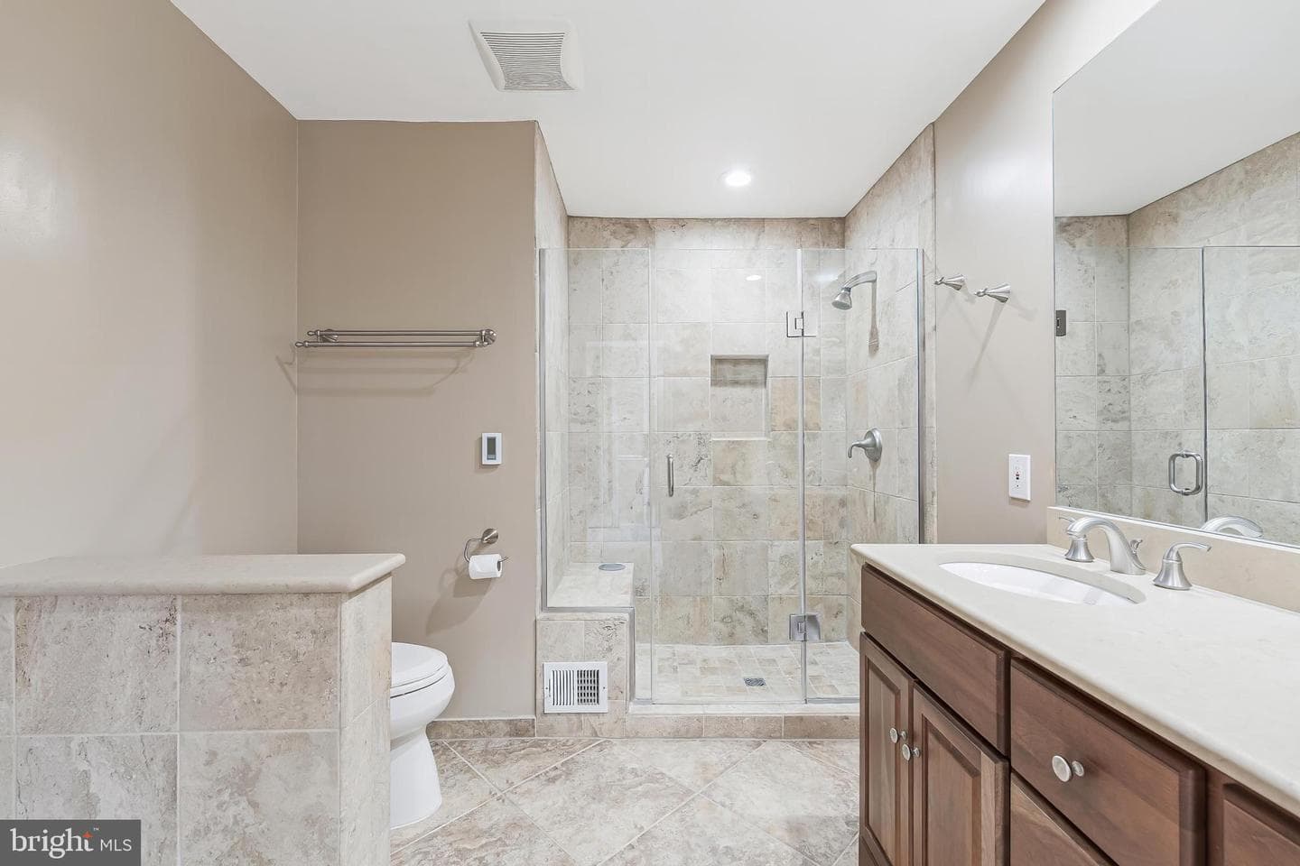 11433 Beechgrove Lane photo 29
