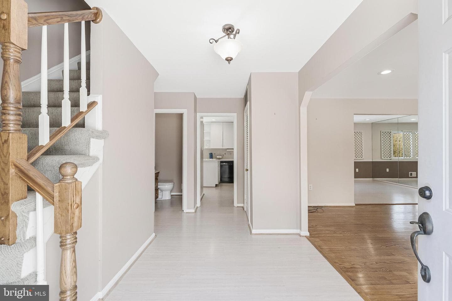 11433 Beechgrove Lane photo 5