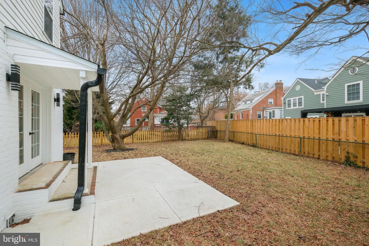 617 Greenbrier Drive photo 39