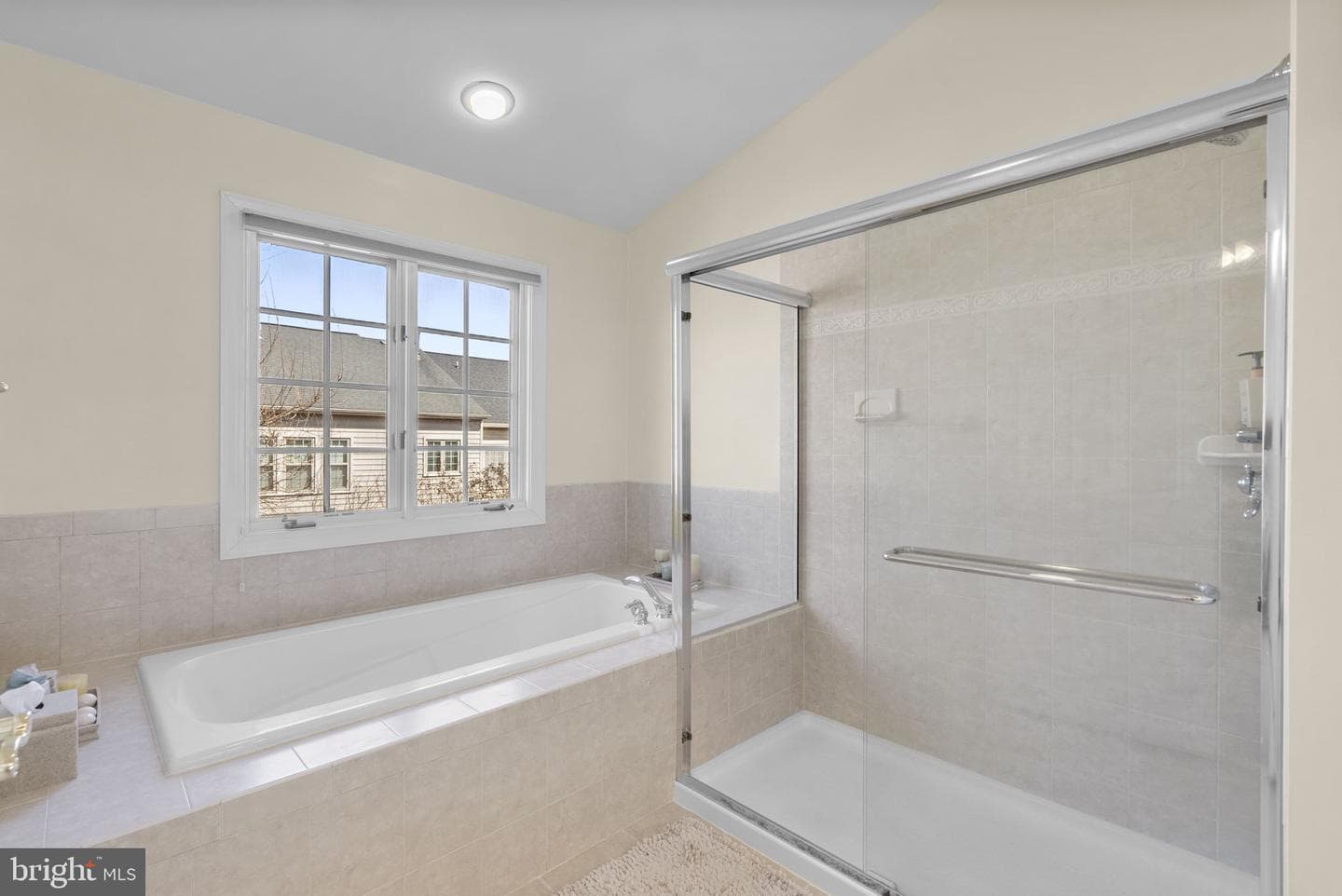 10407 Flowerfield Way photo 23