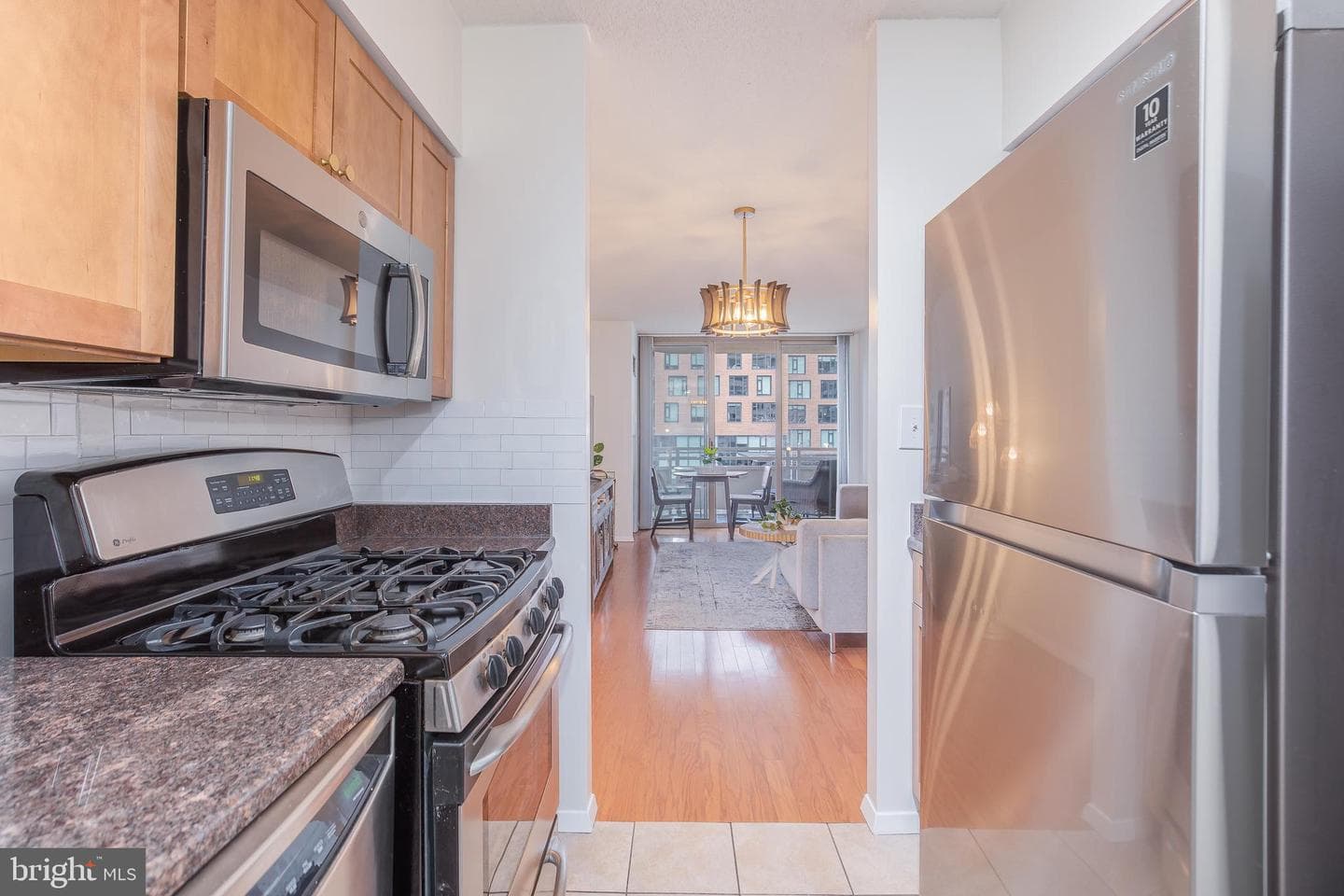 4801 Fairmont Avenue #411 photo 10
