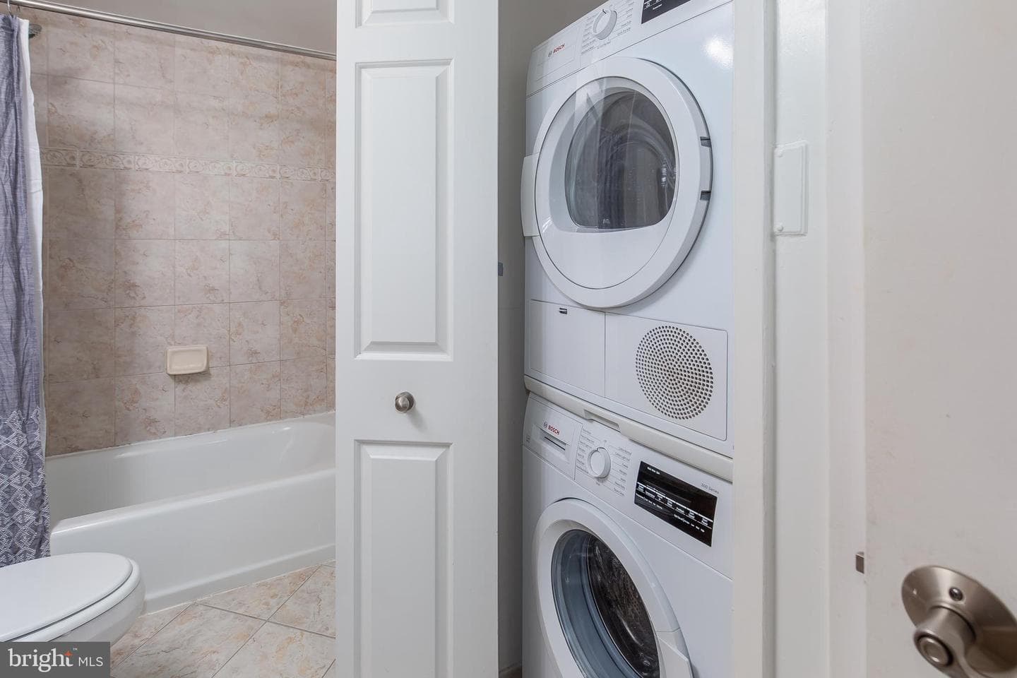 4801 Fairmont Avenue #411 photo 19