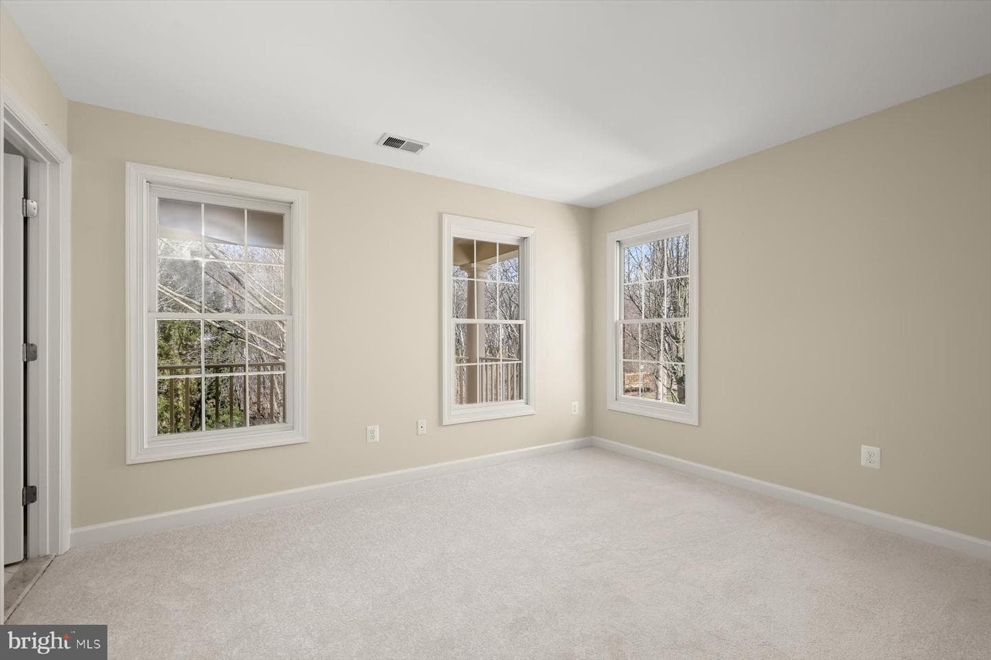 502 Barnside Place photo 28
