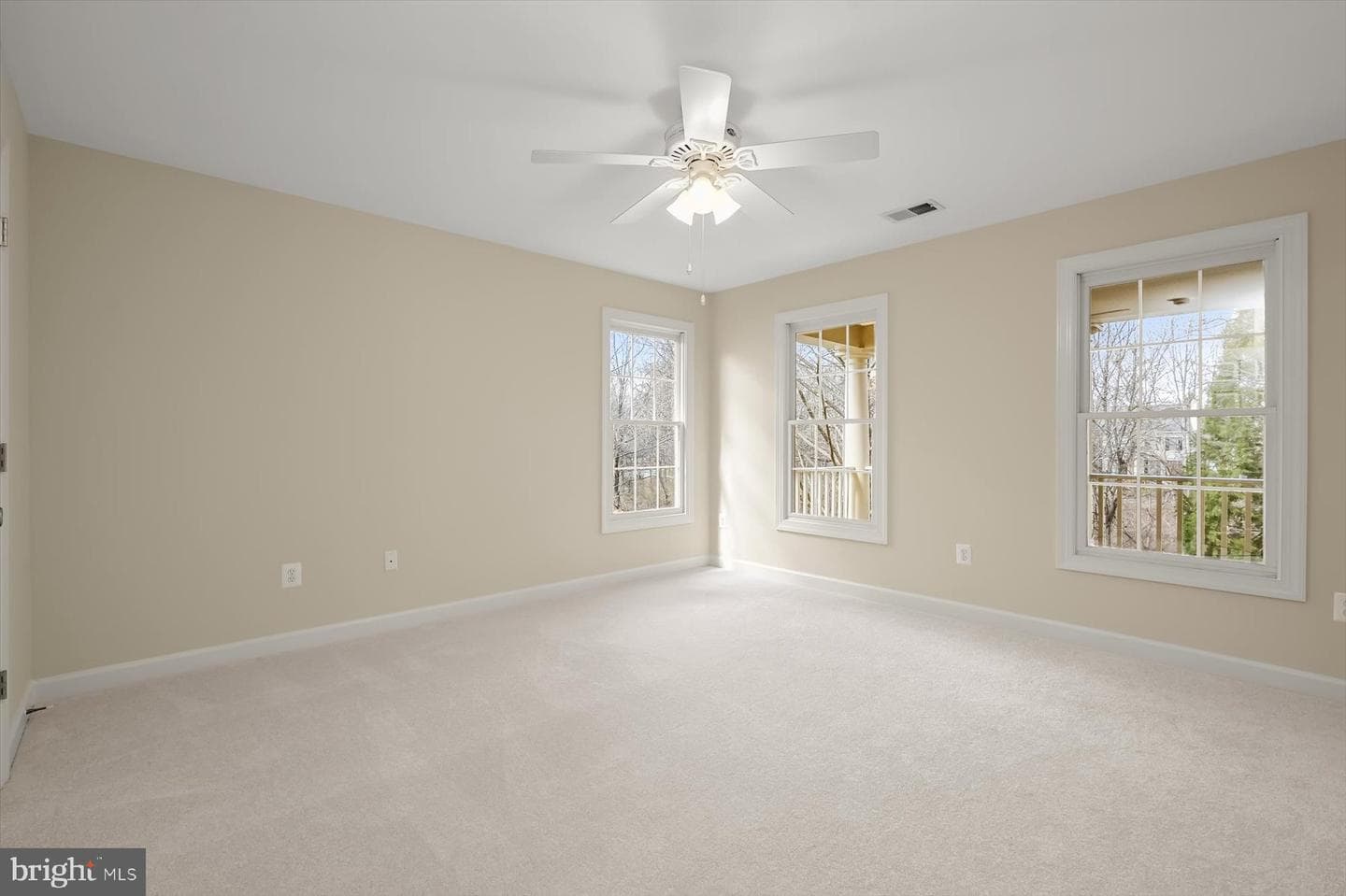 502 Barnside Place photo 33