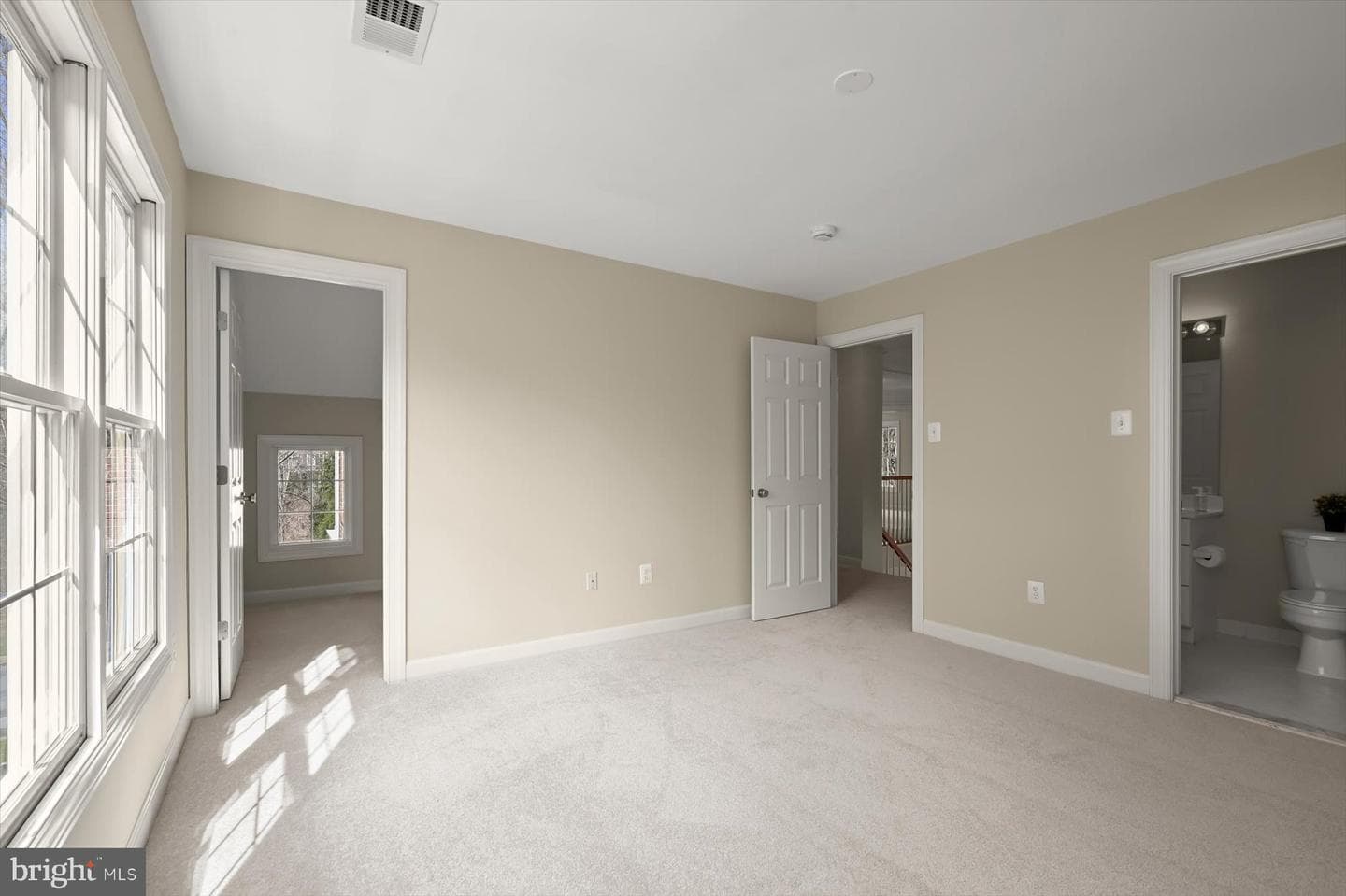 502 Barnside Place photo 38