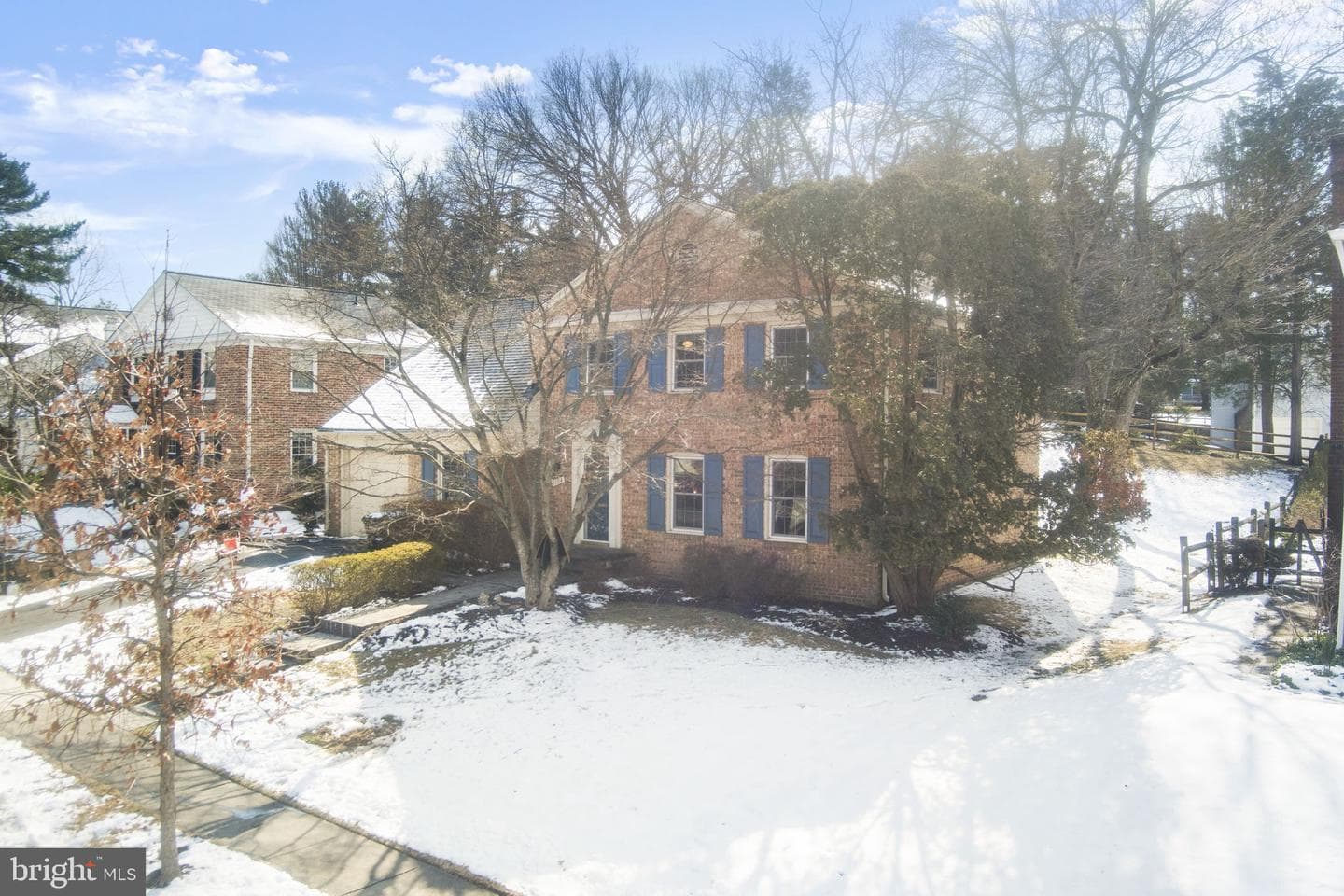 1104 Fallsmead Way photo 4