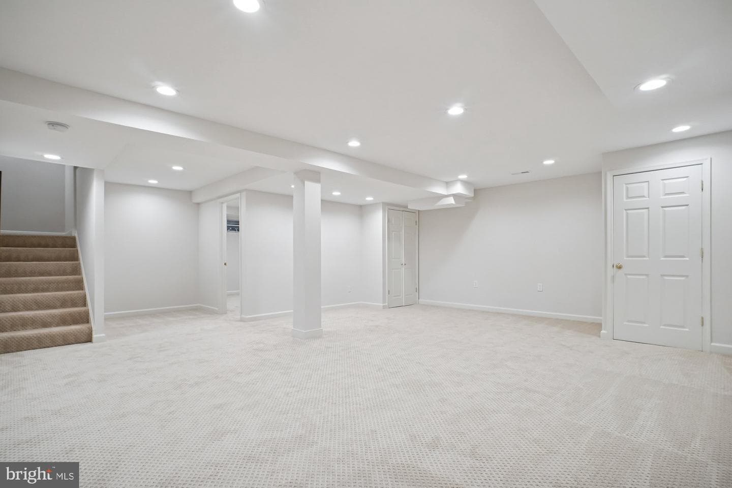 8512 Burning Tree Road photo 68