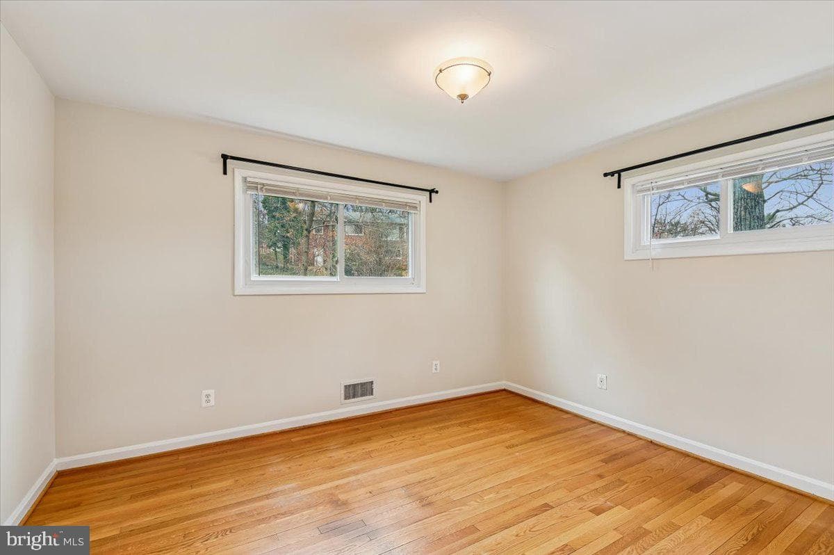 1909 Forest Dale Drive photo 10