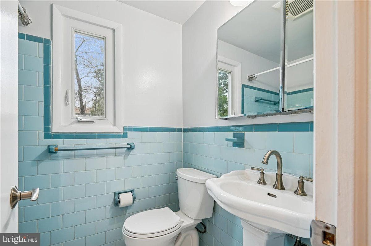 1909 Forest Dale Drive photo 19