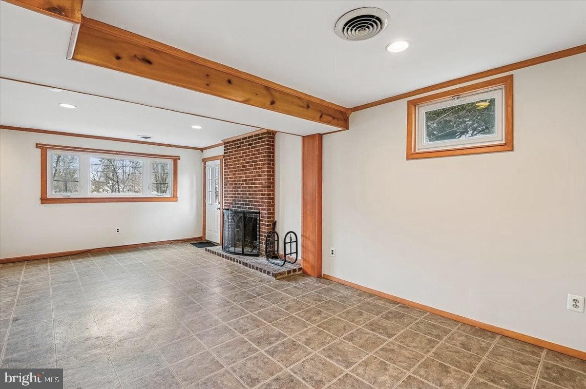 1909 Forest Dale Drive photo 24
