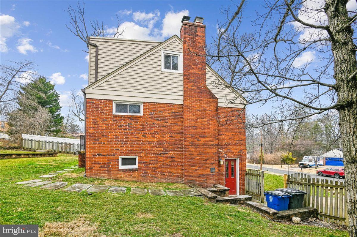 1909 Forest Dale Drive photo 34
