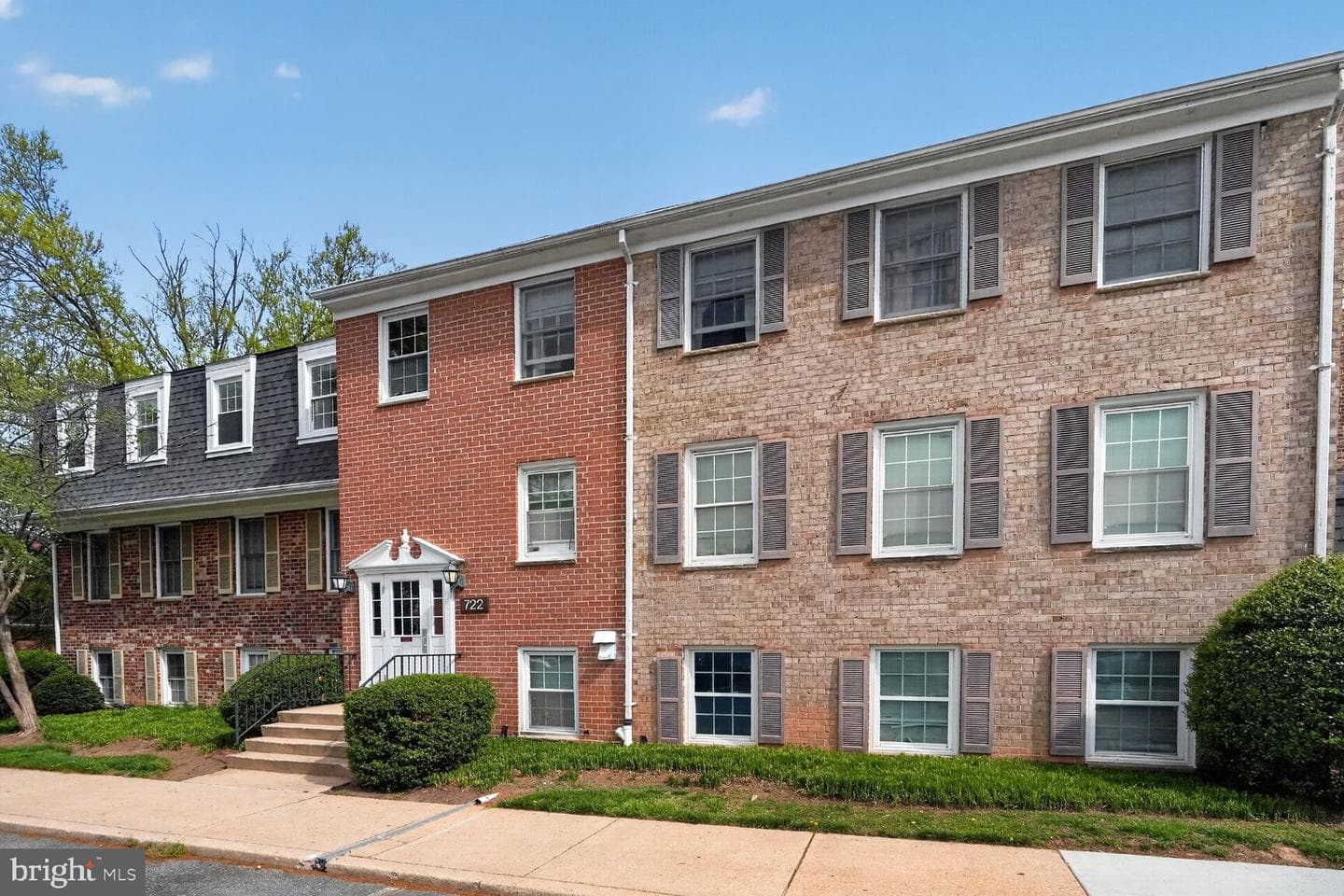 722 Quince Orchard Boulevard #101 photo 21