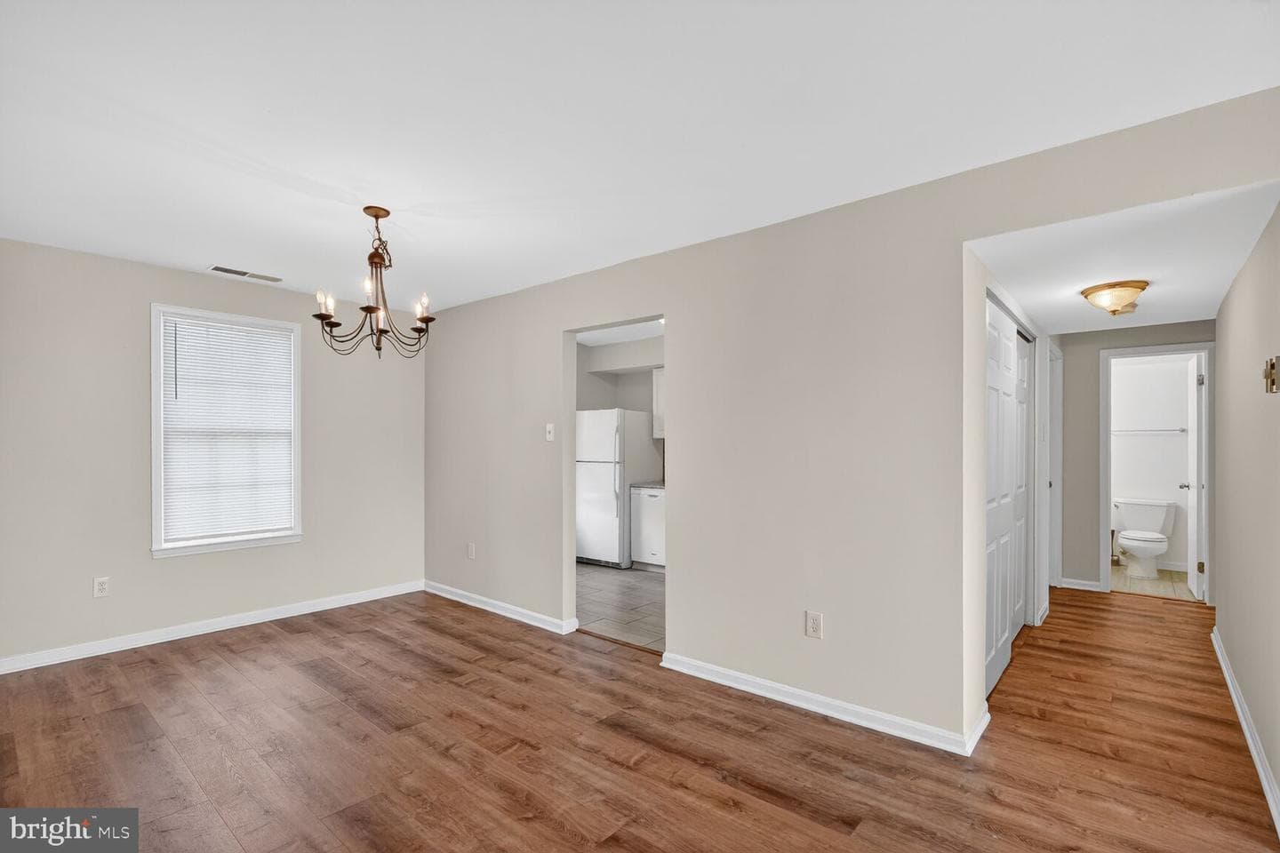 722 Quince Orchard Boulevard #101 photo 3