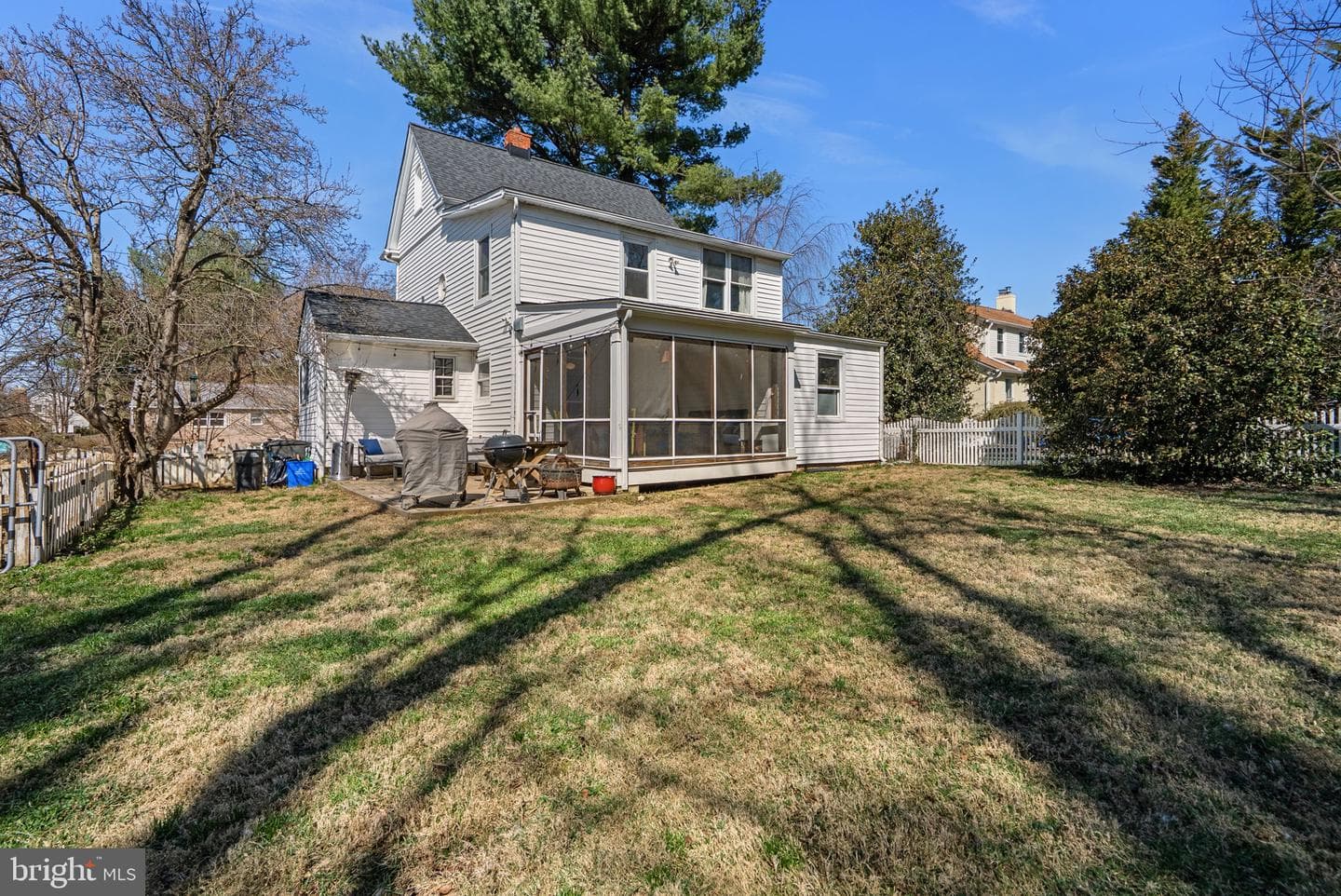 212 Dearborn Avenue photo 37