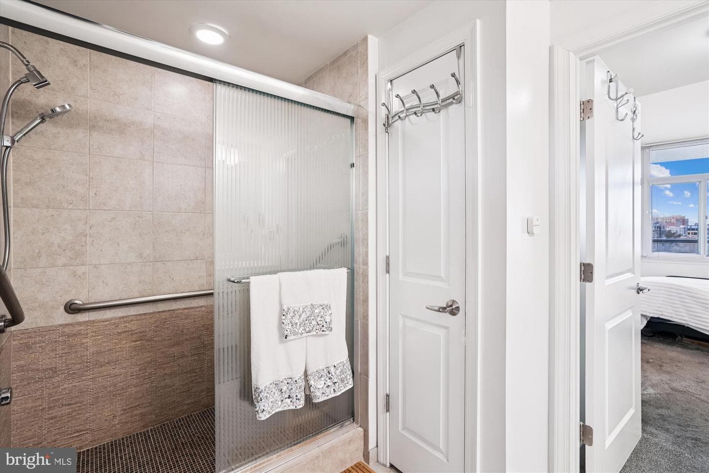 5750 Bou Avenue #601 photo 24