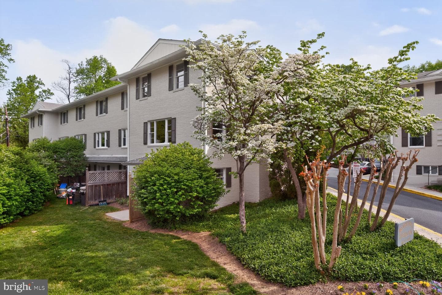 5363 Pooks Hill Road photo 4