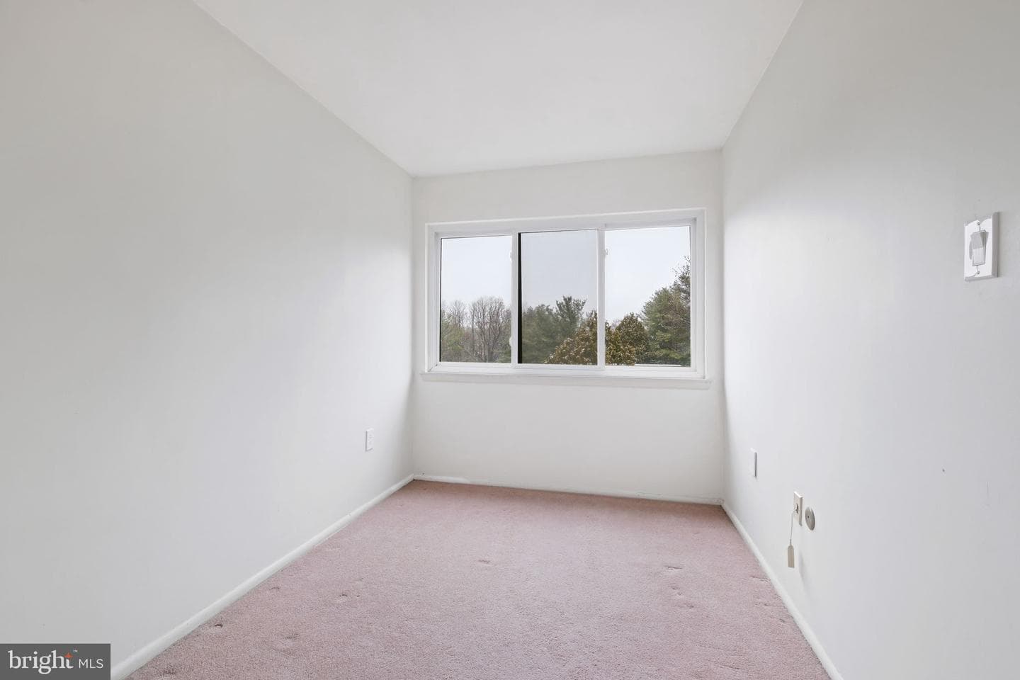 411 Christopher Avenue #33 photo 22