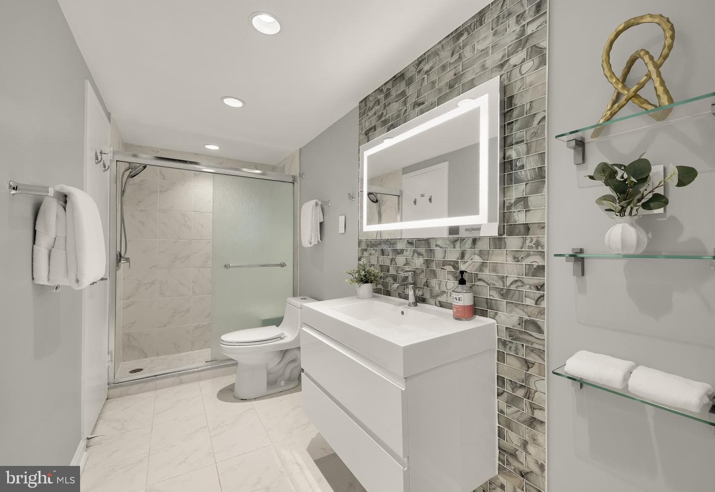 5500 Friendship Boulevard #1411n photo 21