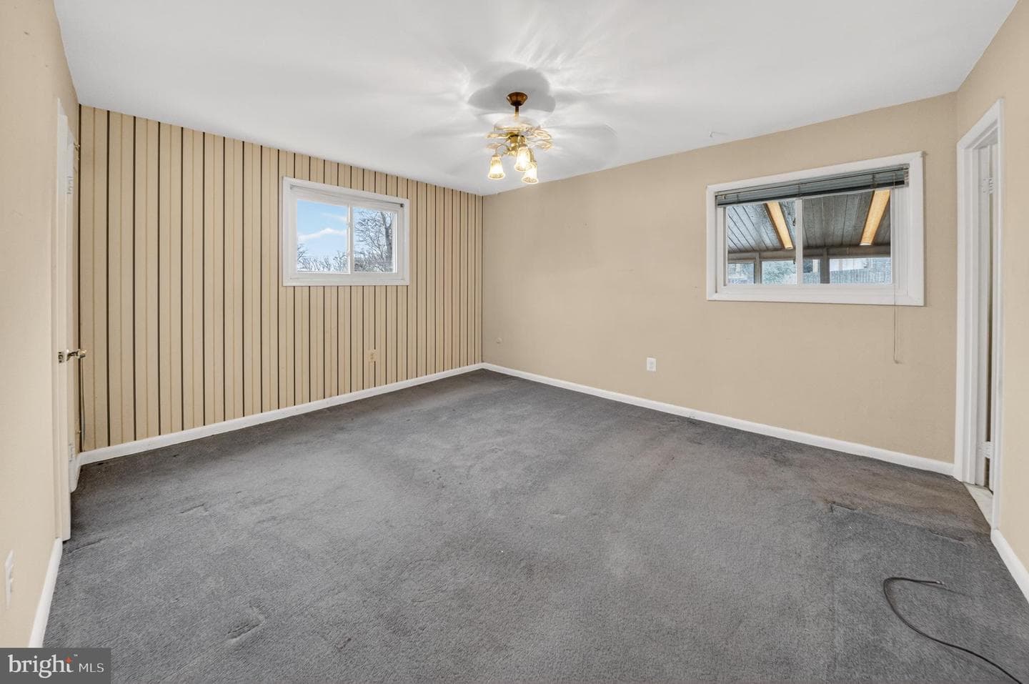 1030 Cresthaven Drive photo 11