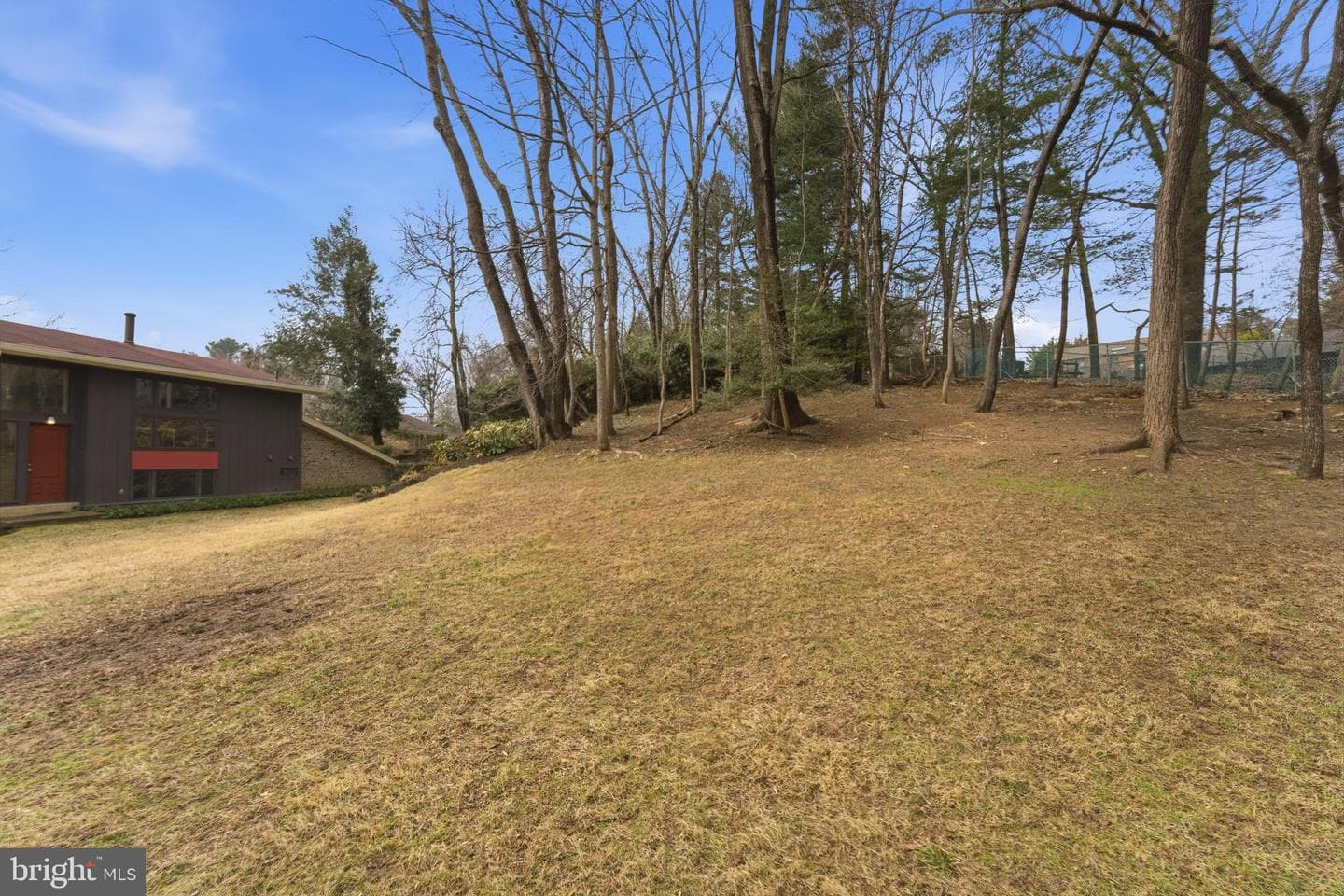 421 Beaumont Road photo 49