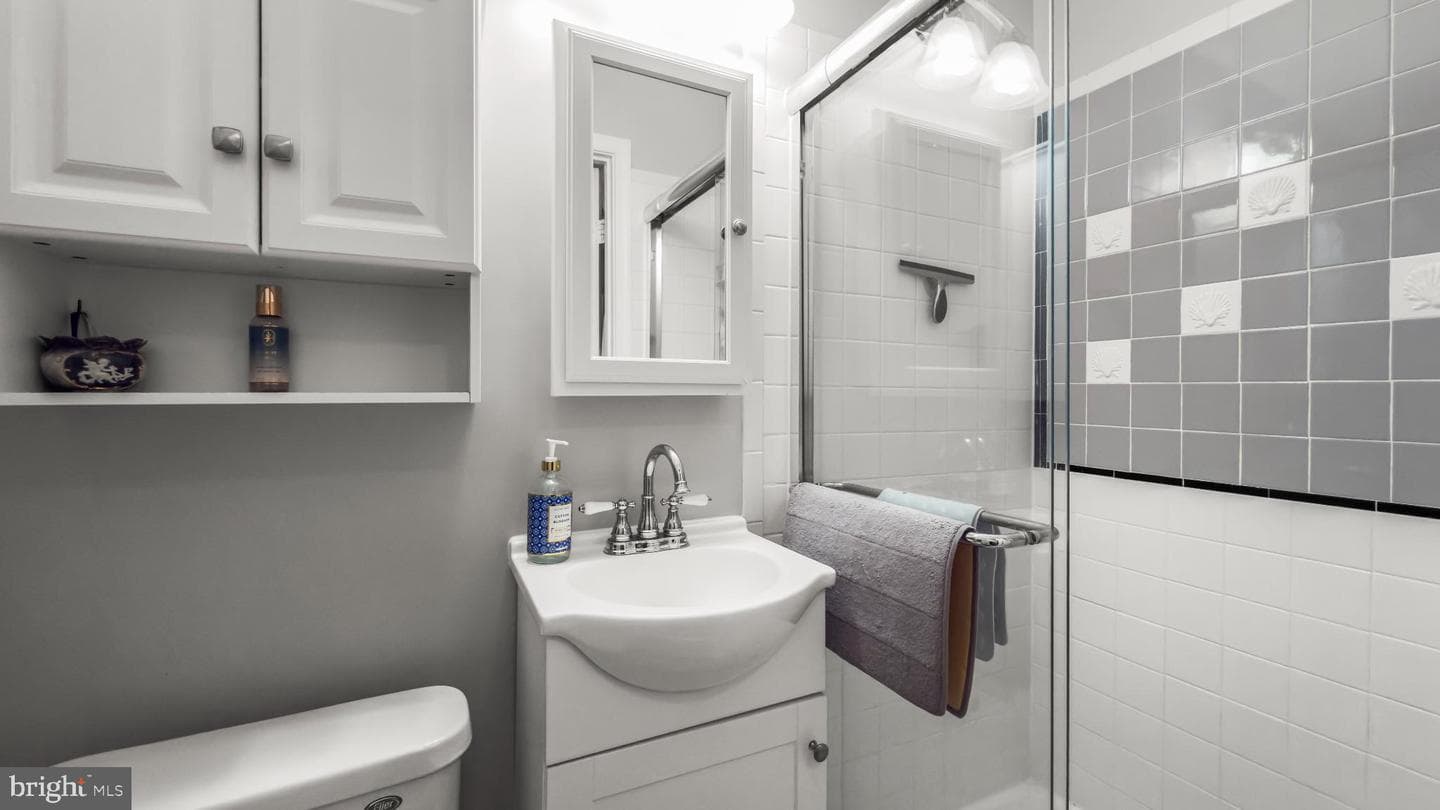 7228 Millcrest Terrace #6-3 photo 19
