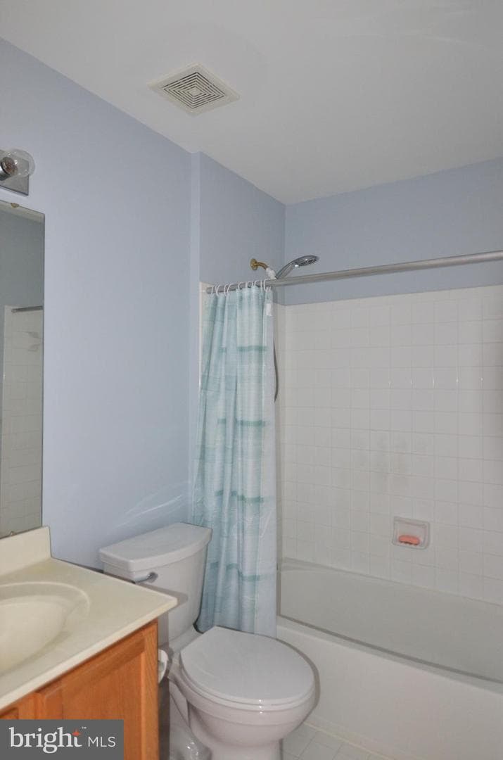 461 Clayhall Street photo 37
