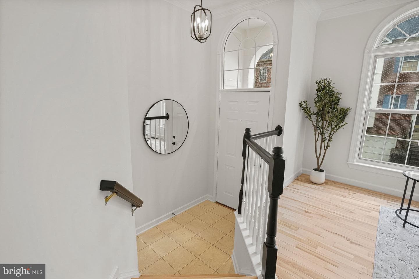 2028 Ashleigh Woods Court photo 2