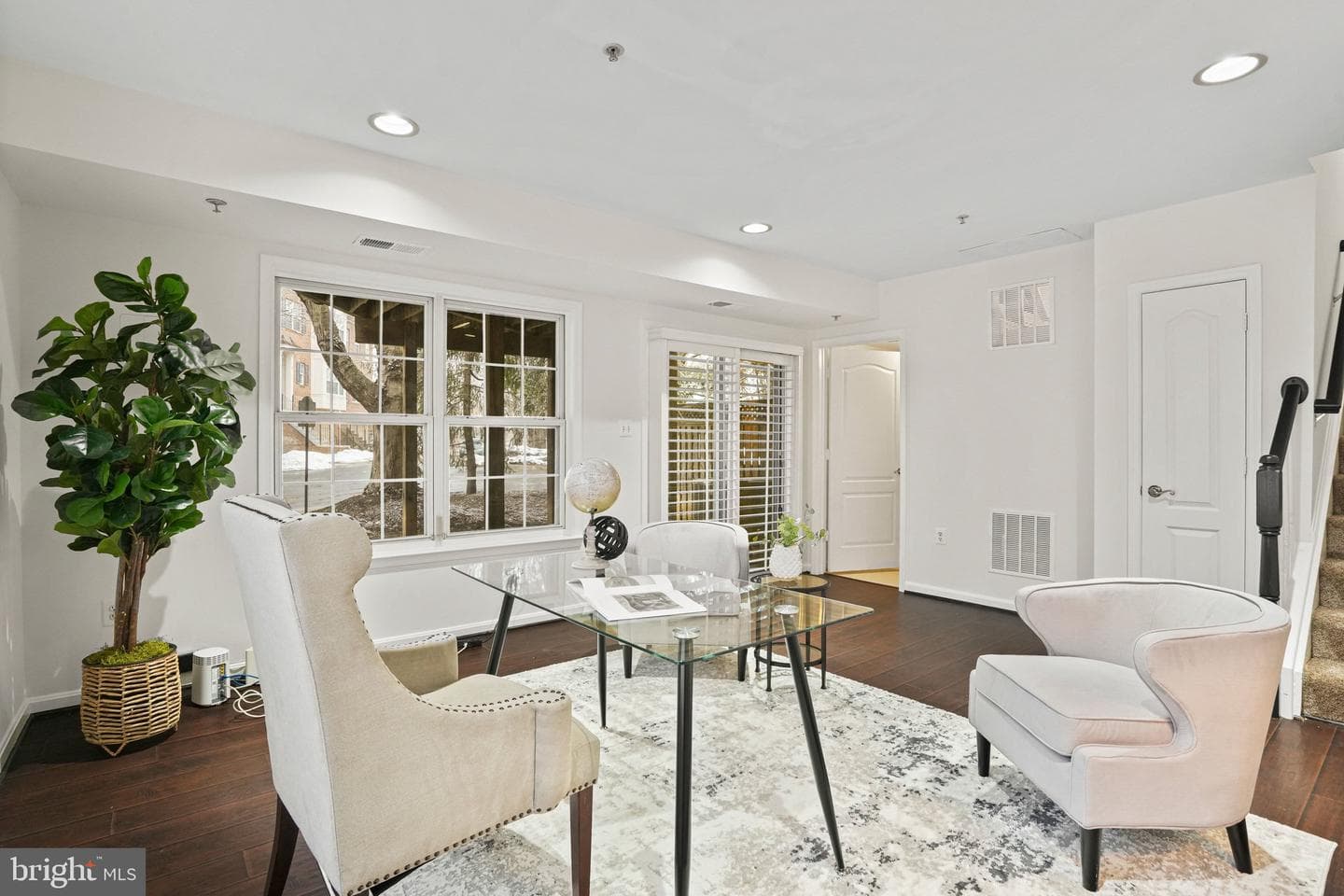 2028 Ashleigh Woods Court photo 35