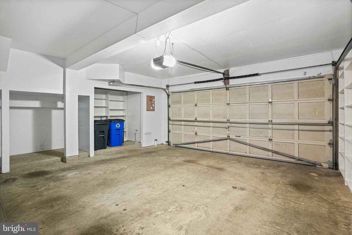 2028 Ashleigh Woods Court photo 42