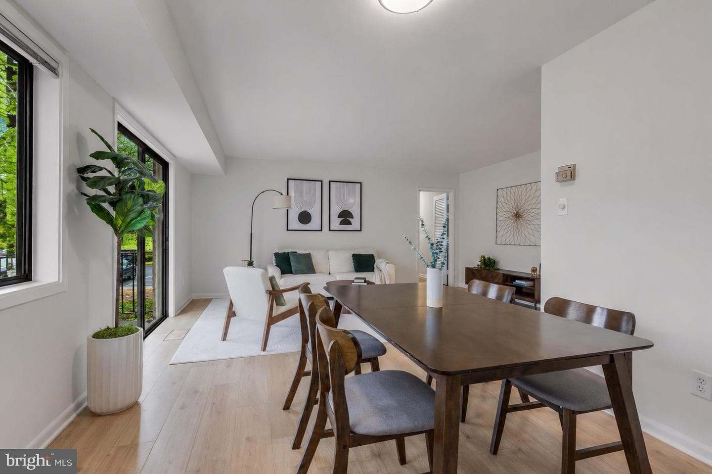 10636 Montrose Avenue #101 photo 7