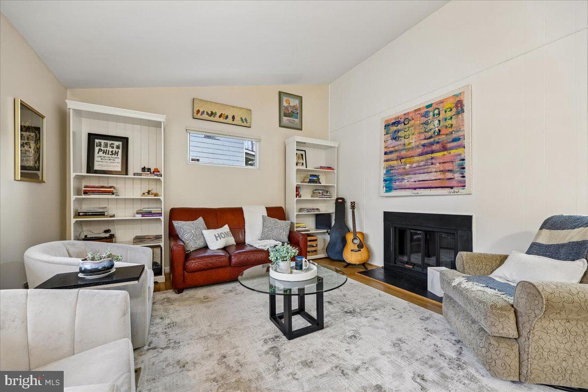 11403 Fairoak Drive photo 18