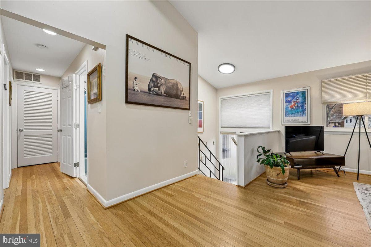 11403 Fairoak Drive photo 22