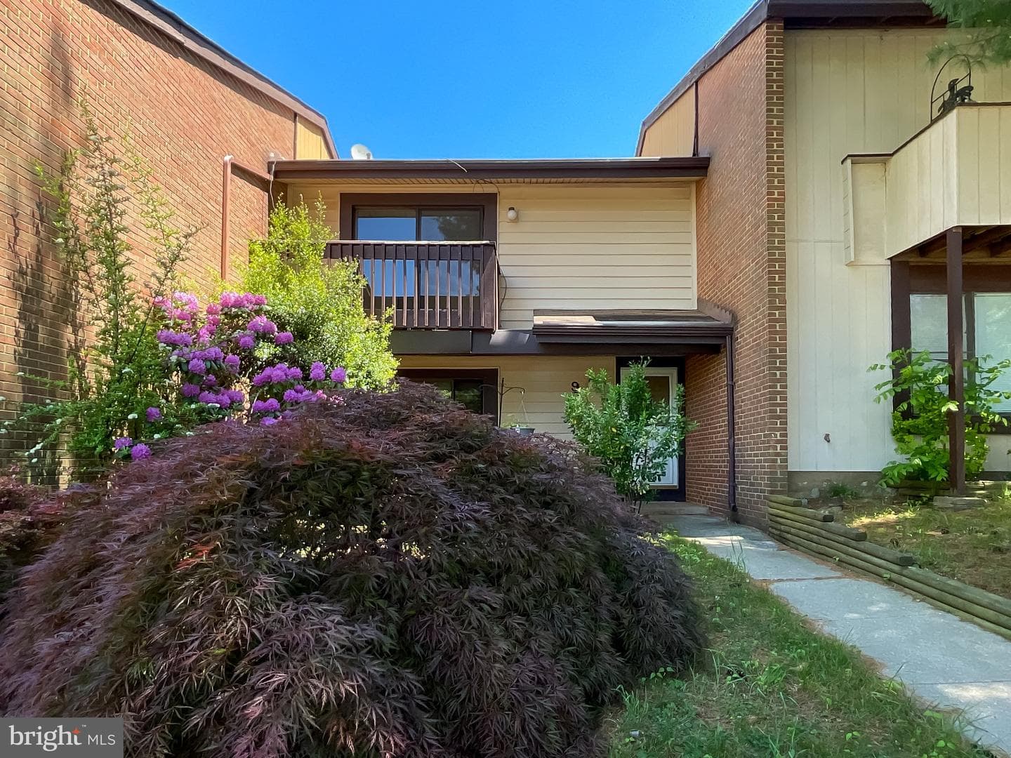 9040 Centerway Road, Gaithersburg