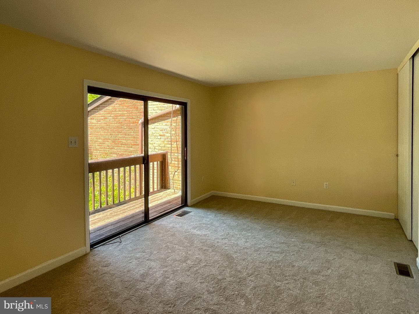 9040 Centerway Road photo 23