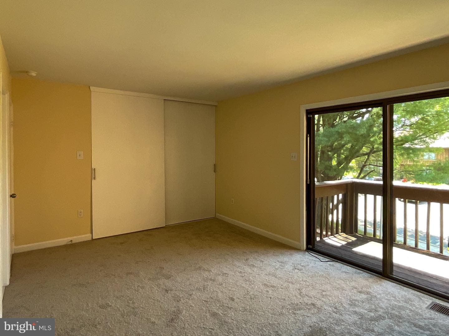 9040 Centerway Road photo 24