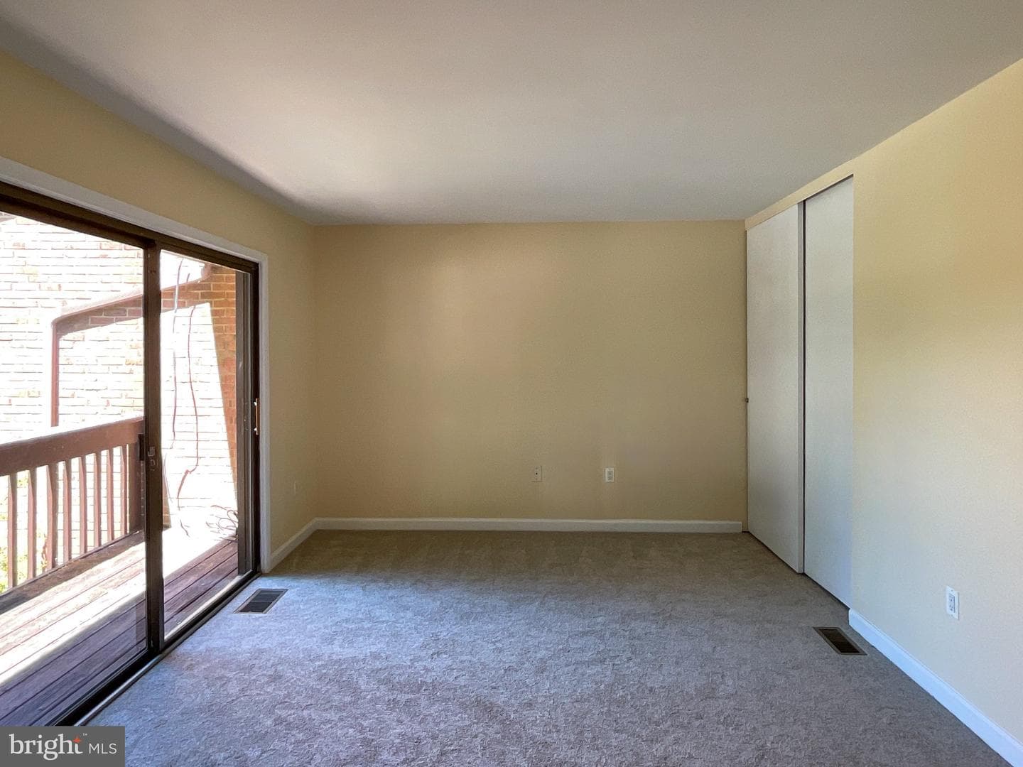 9040 Centerway Road photo 28