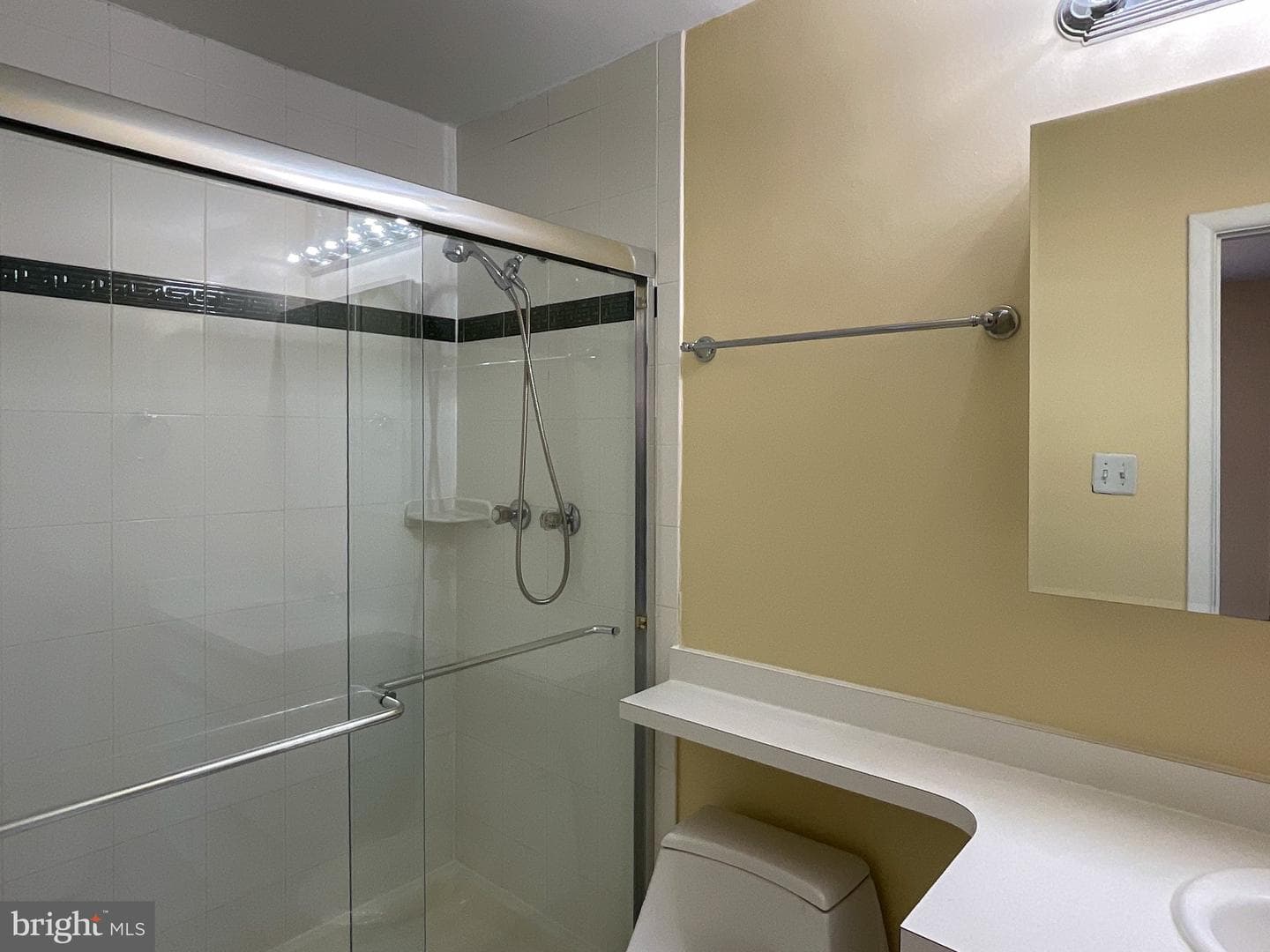 9040 Centerway Road photo 30