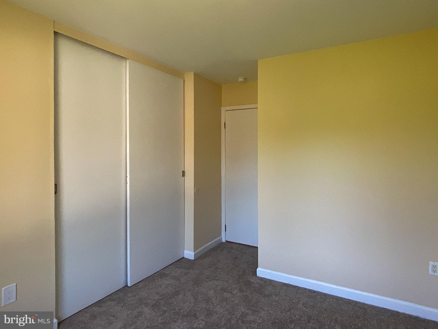 9040 Centerway Road photo 38
