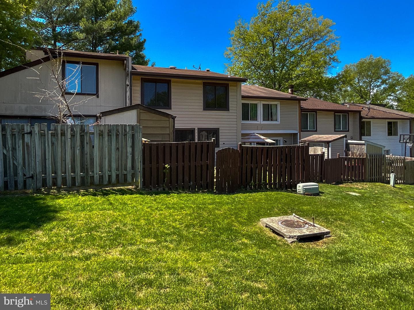 9040 Centerway Road photo 44
