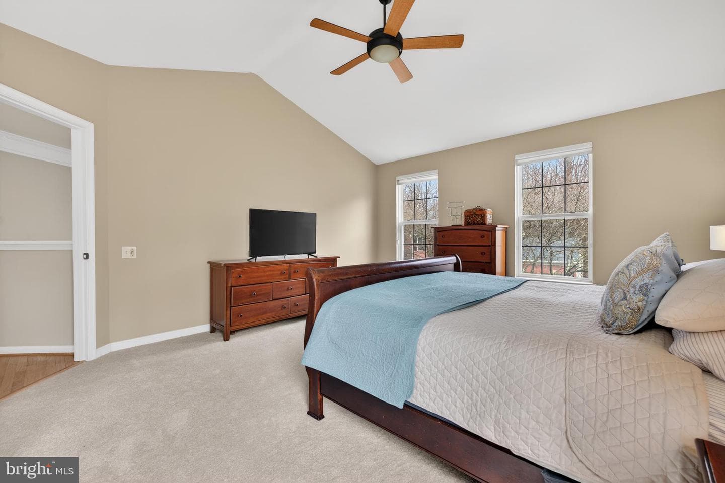 7810 Heritage Farm Drive photo 16
