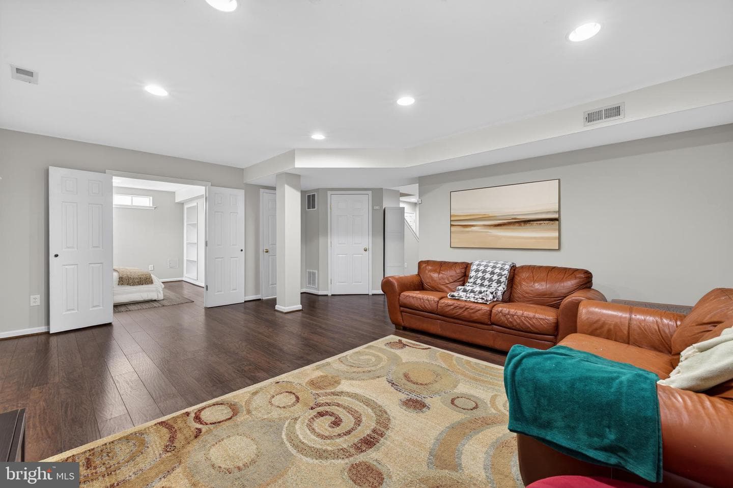 7810 Heritage Farm Drive photo 29