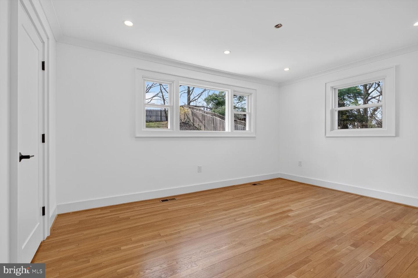 10224 Green Forest Drive photo 10