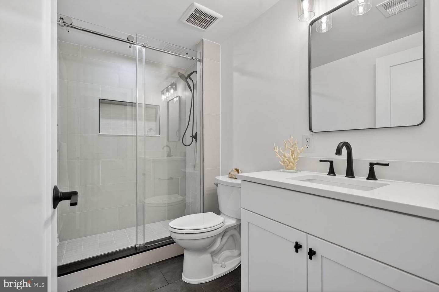 10224 Green Forest Drive photo 16