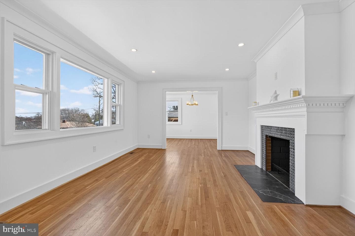 10224 Green Forest Drive photo 8