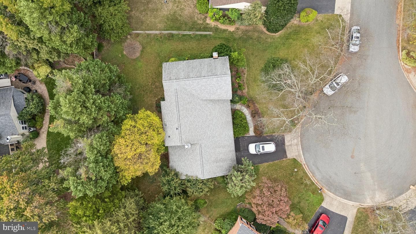6 Thorburn Place photo 13
