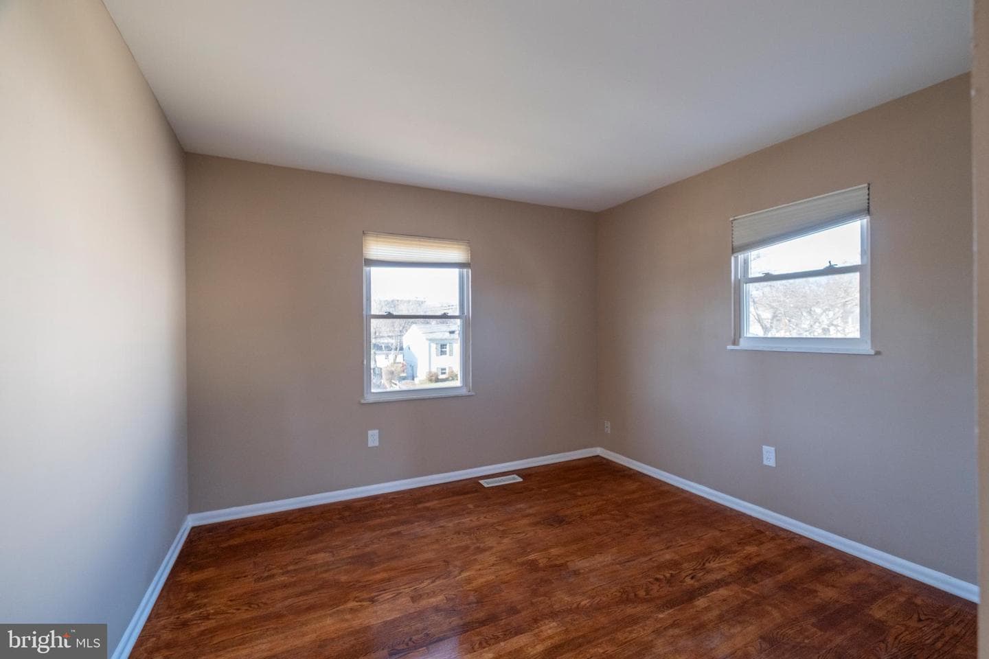 4718 Mercury Drive photo 14